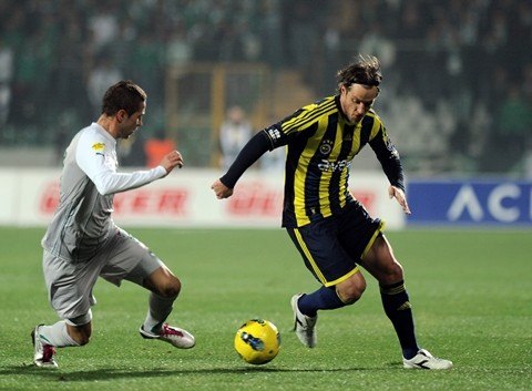 Fenerbahçe kazanmayı bildi 24