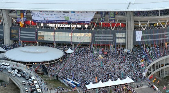 Türk Telekom Arena Stadı böyle coşku görmedi 3