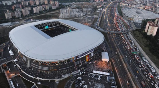 Türk Telekom Arena Stadı böyle coşku görmedi 8