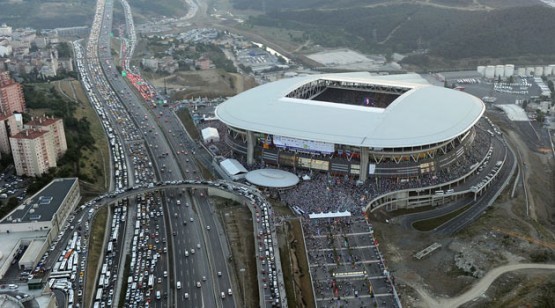 Türk Telekom Arena Stadı böyle coşku görmedi 14