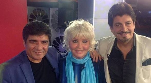 İbrahim Erkal ile Ekin, Kanal T’de Müzik ziyafeti verdiler 10