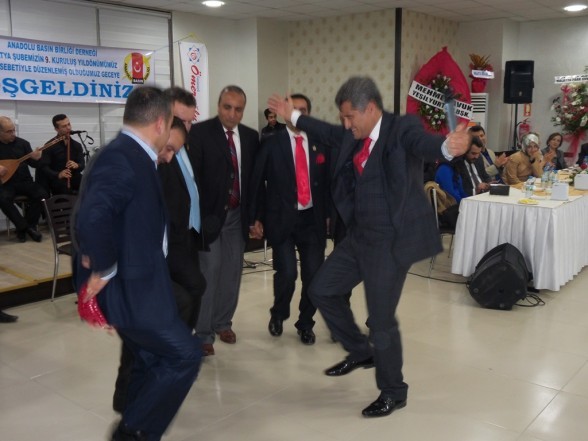 Anadolu Basın Birliği Malatya Şubesi 9. Yılını Coşkuyla Kutladı 35