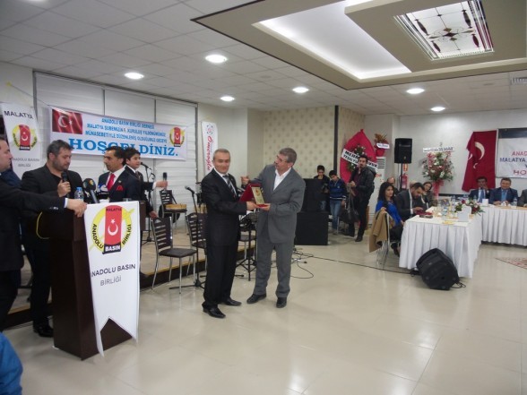 Anadolu Basın Birliği Malatya Şubesi 9. Yılını Coşkuyla Kutladı 38