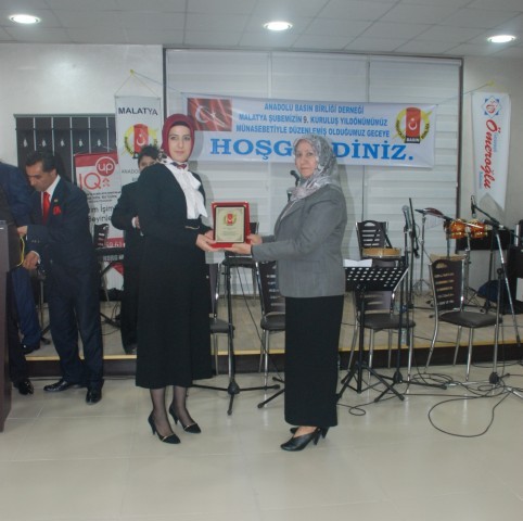 Anadolu Basın Birliği Malatya Şubesi 9. Yılını Coşkuyla Kutladı 51