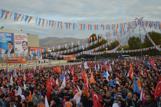 Başbakan Davutoğlu Malatya’da 32