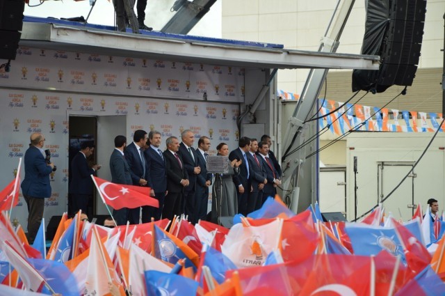 Başbakan Davutoğlu Malatya’da 33