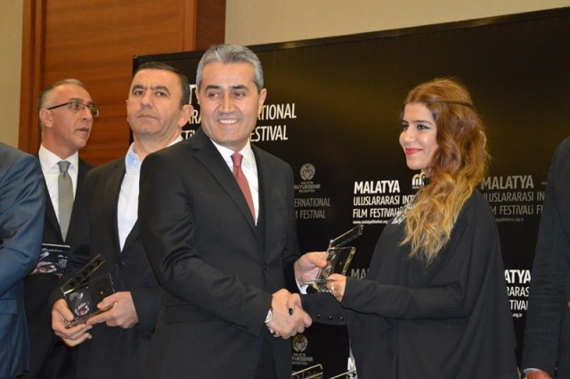 6. Malatya Uluslararası Film Festivalinin Sponsorlarına Plaket verildi 29