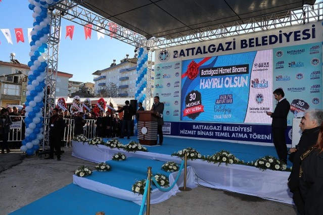 Bakan Tüfenkci, Battalgazi Belediyesi Yeni Hizmet Binası’nın Temelini Attı 5