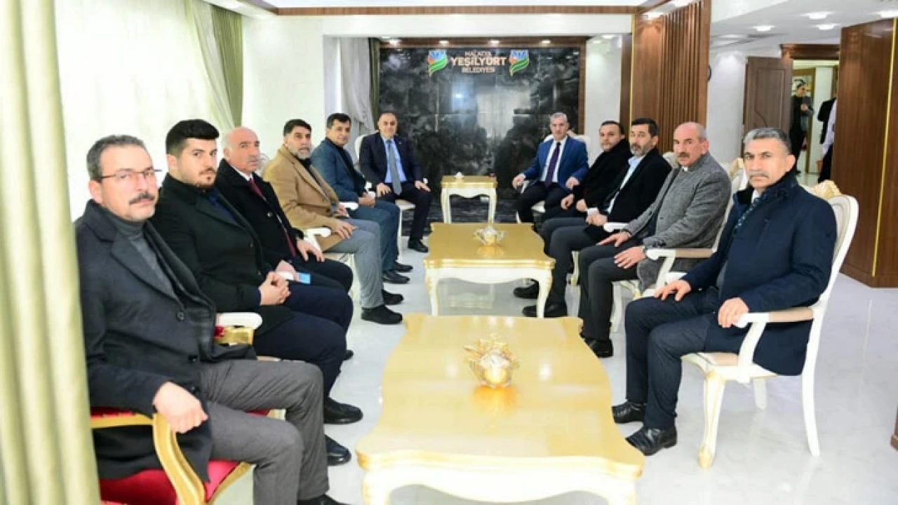 MHP İl Yönetiminden Başkan Çınar’a İadeyi Ziyaret