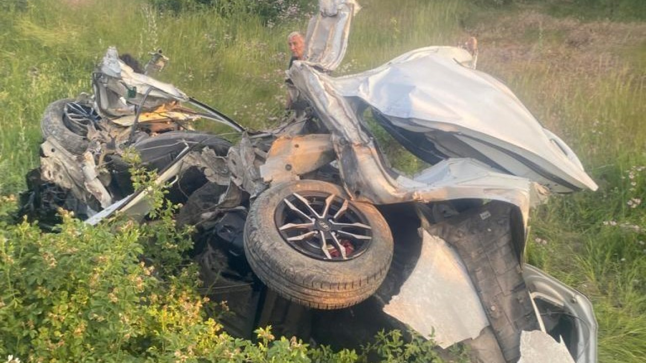 Malatya'da kontrolden çıkan araç şarampole devrildi: 1 ölü 5 yaralı