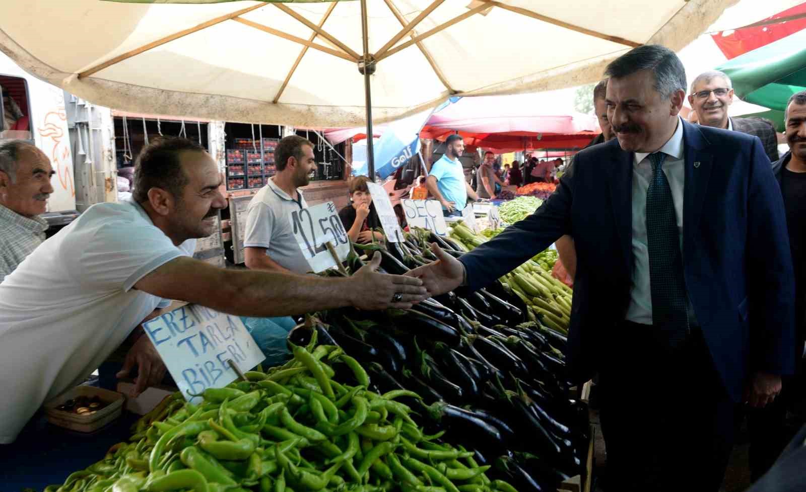 Vali Çiftçi Esnaf Ziyaretlerini Sürdürüyor