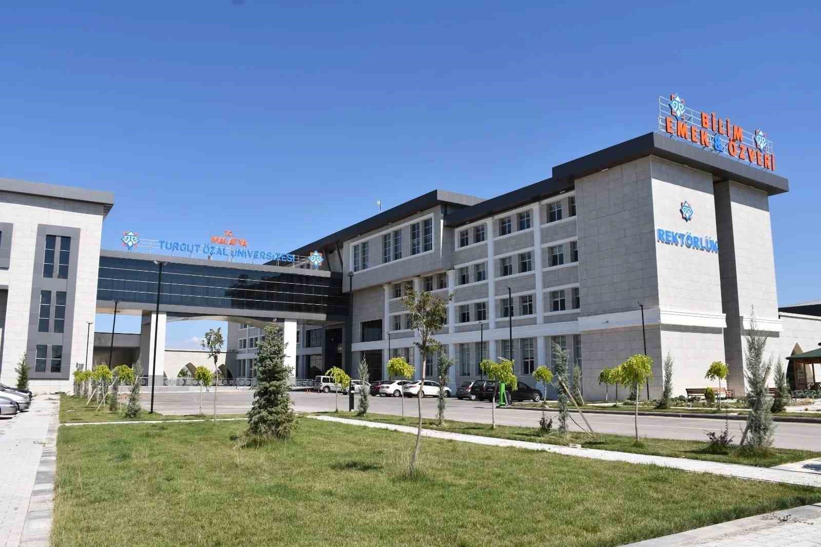 Turgut Özal Üniversitesi Online Eğitim Kararı Aldı