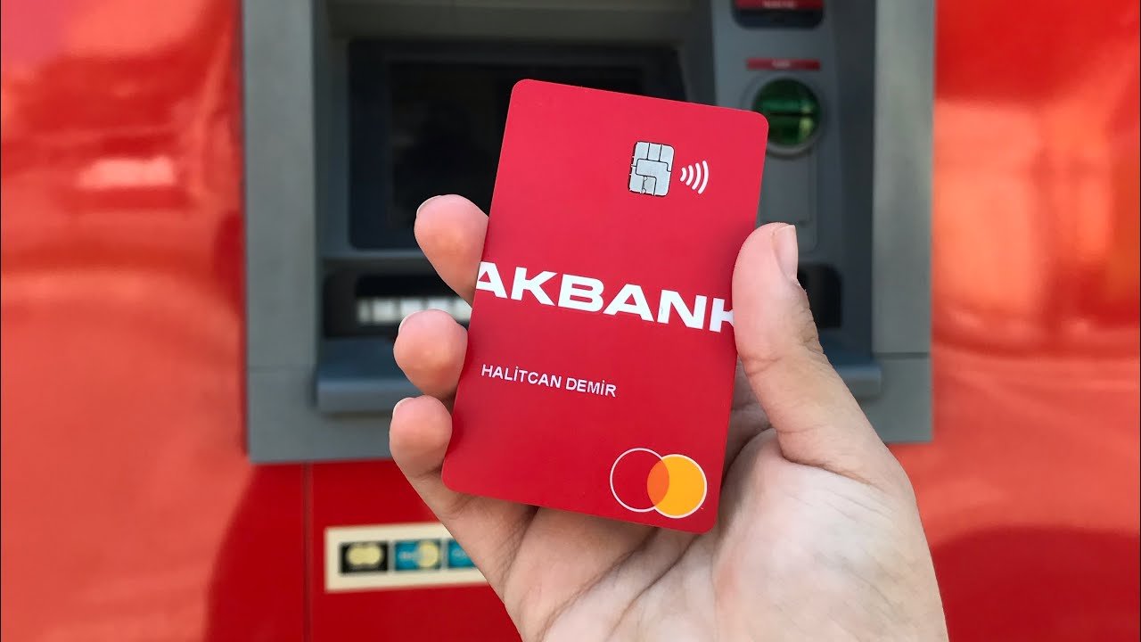 Akbank 100 bin TL kredi kampanyası başlıyor! TC kimlik ile alan almayan belli olacak!