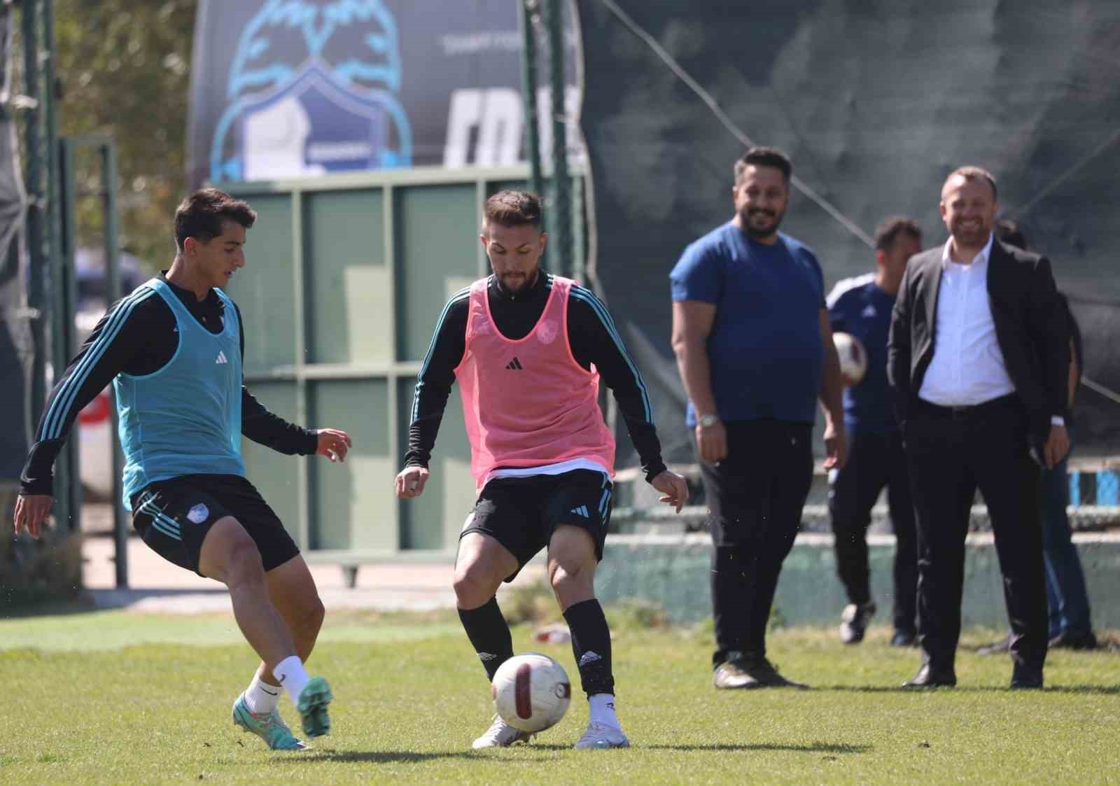 Erzurumspor ve Boluspor Maç Öncesi Hazırlıklarını Hızla Sürdürüyor