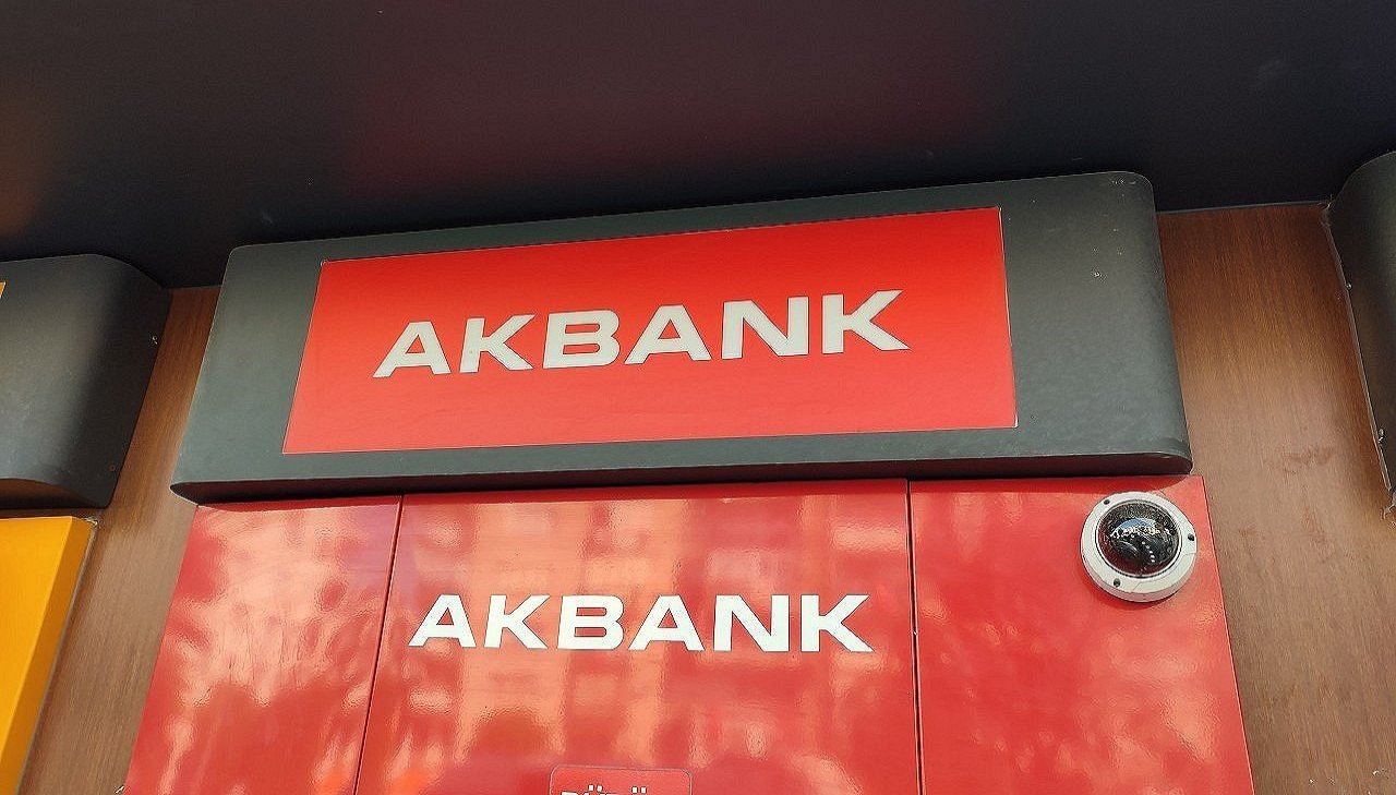 Akbank banka hesabı olan vatandaşları 5 gün içinde işlem yapmaları bağlamında uyardı!