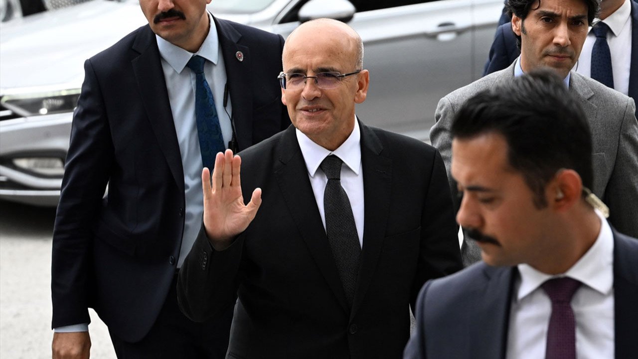 Mehmet Şimşek tabuları yıktı! Daha önce böylesi yapılmadı! Faizsiz, geri ödemesiz 350.000 TL kredi geldi