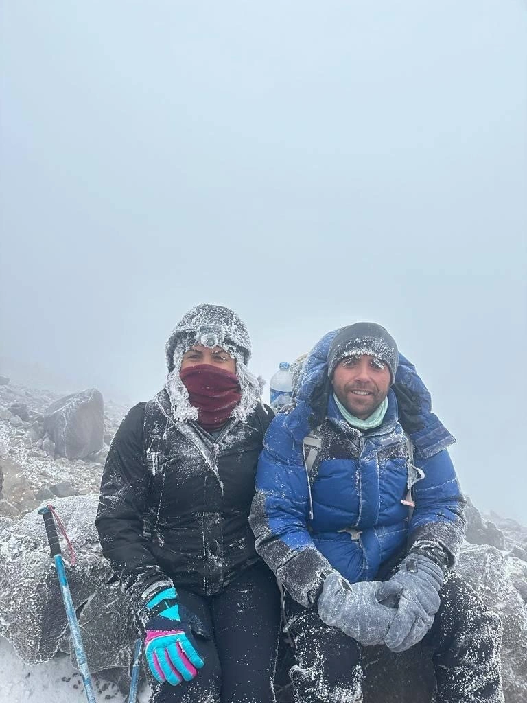 Dondurucu Soğukta Ağrı Dağı’na Tırmandılar