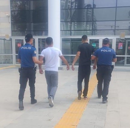 Elazığ’da Hırsızlık Yapan 2 Şahıs Tutuklandı