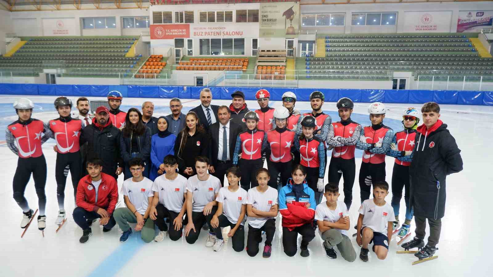 Buzun Aslanları Olimpiyatlar İçin Kayıyor