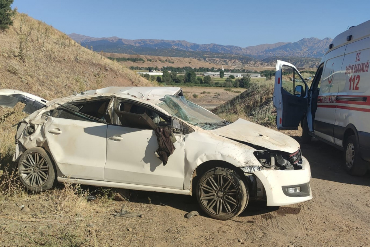 Bingöl’ünde Otomobil Takla Attı: 1 Yaralı