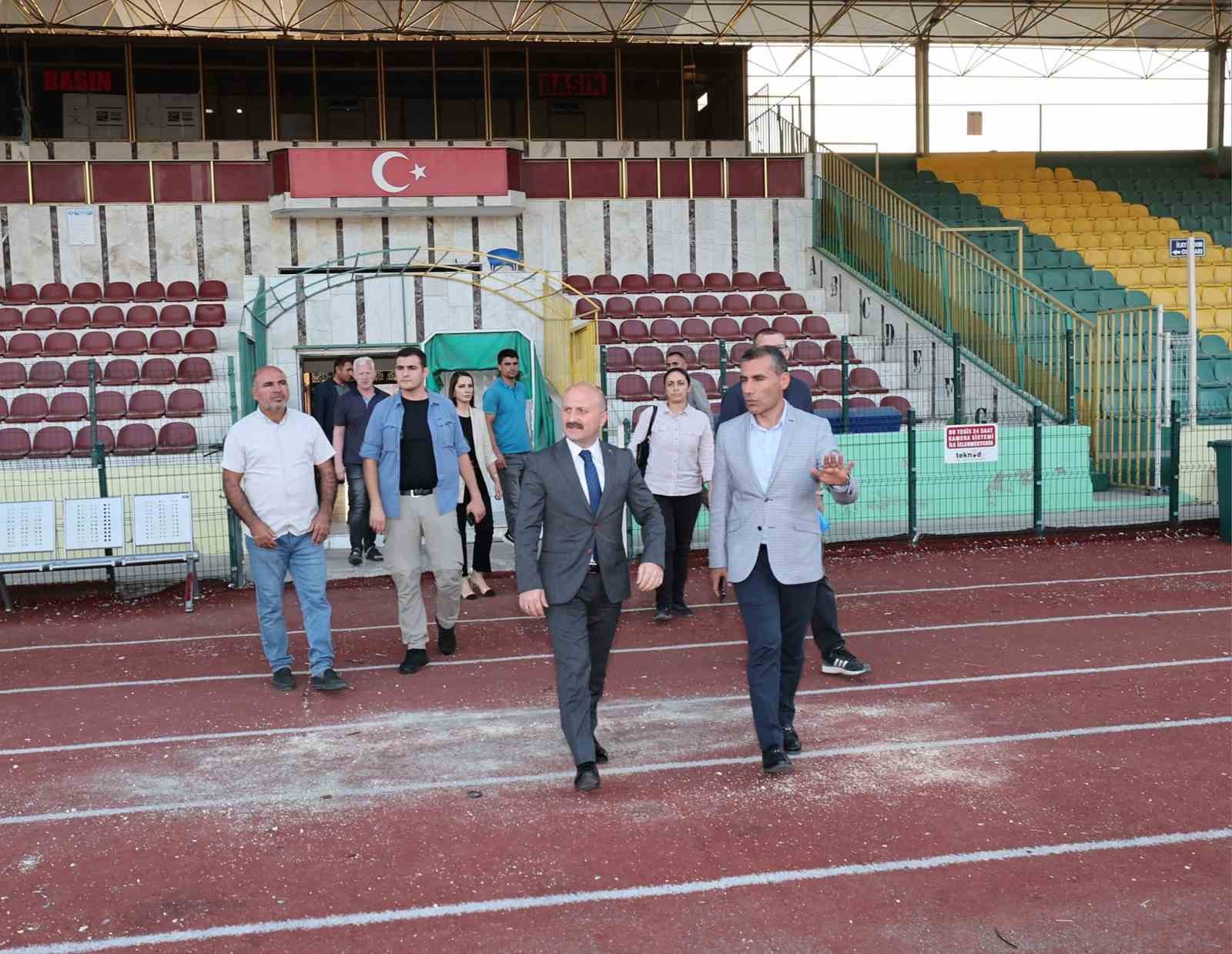 Atatürk Stadyumunda Bakım Ve Onarım Faaliyetleri Başlıyor