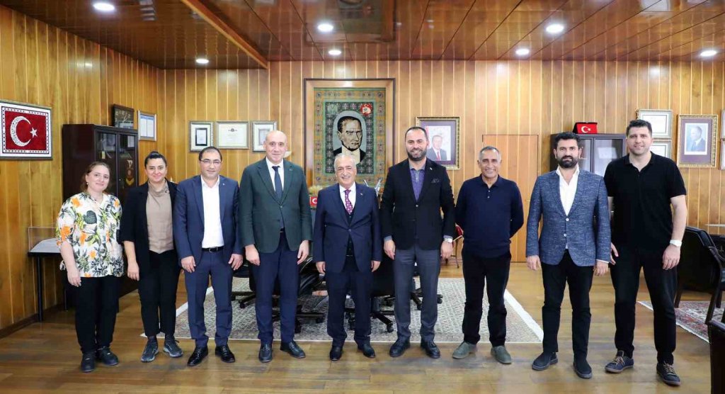 Başkan Kerim Vural’dan Rektör Çomaklı’ya Ziyaret