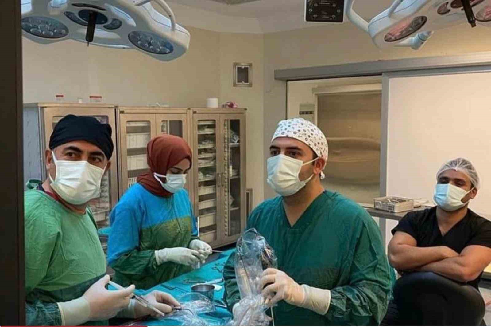 İlk Kez Endoskopik Sinüs Ameliyatı Yapıldı