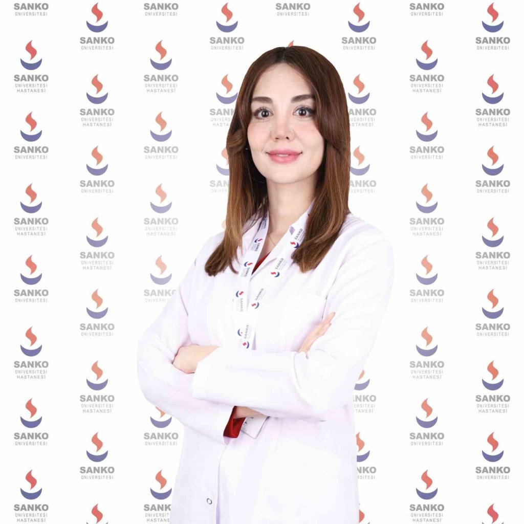 Dr. Öğr. Üyesi Türkmen Vatandaşları Bilgilendirdi