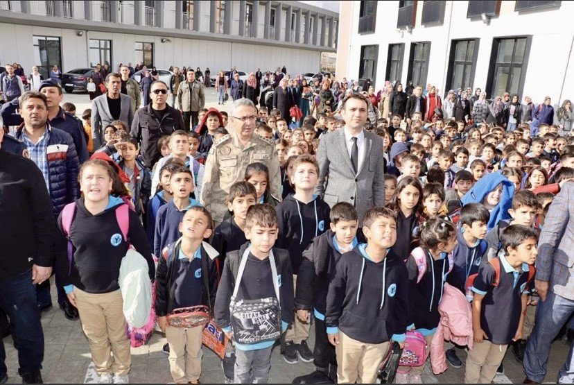 "Güvenli Okul Yolu Projesi" Çerçevesinde Okullara Ziyaret