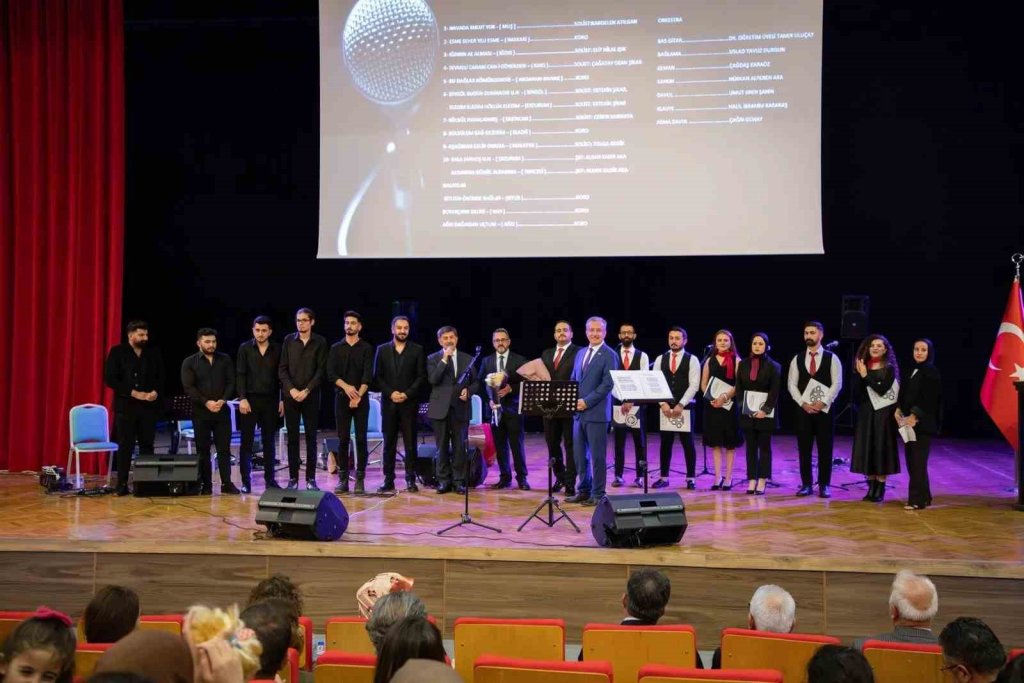 Ebyü’de Doğu Anadolu Türküleri Konseri Düzenlendi