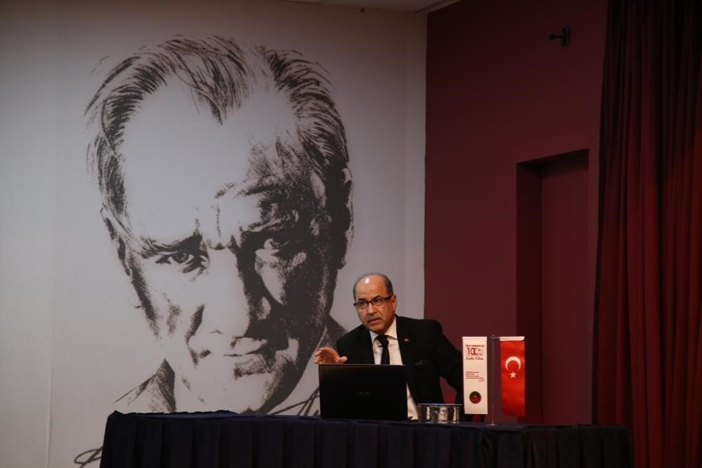 Gkv Özel Liselerinde Atatürk Konulu Konferans