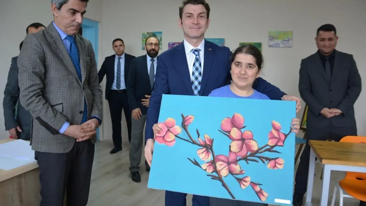 Mustafa Canlı'dan Malatya'daki Okul Ziyaretleri