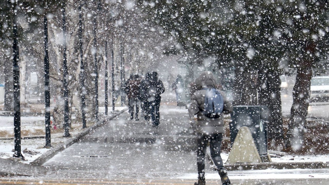 Malatya'da Kar ve Yağmur Yağışı Endişelendiriyor