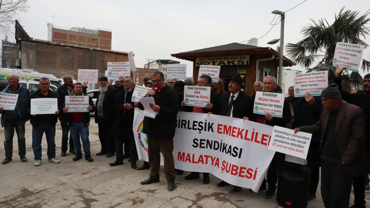 Malatya'da Emekliler Ayaklandı! 'Keşke Depremde Ölseydik'