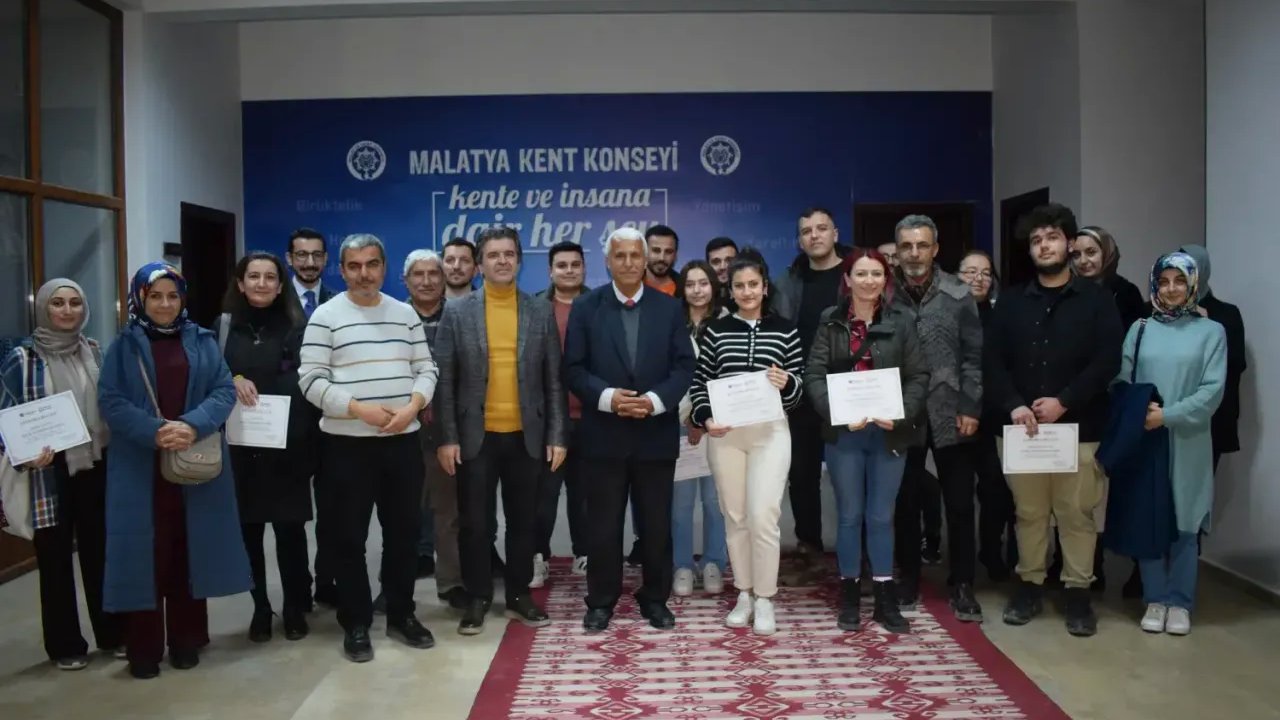 Malatya'da 21 Katılımcı Sertifikalarına Kavuştu