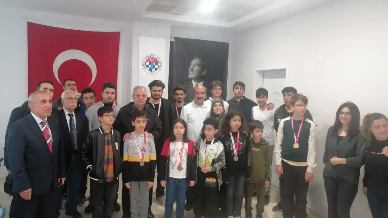 Polis Haftası Kutlamaları: Satranç Turnuvasıyla Onurlandı