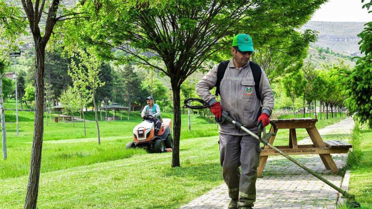Park ve Bahçeler Müdürlüğü: Programlı Çalışma İlkesiyle Hareket Ediyor