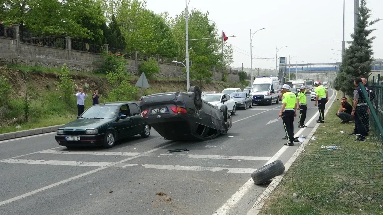 Malatya'da Trafik Kazası: Yaralı Sürücü Hastaneye Kaldırıldı
