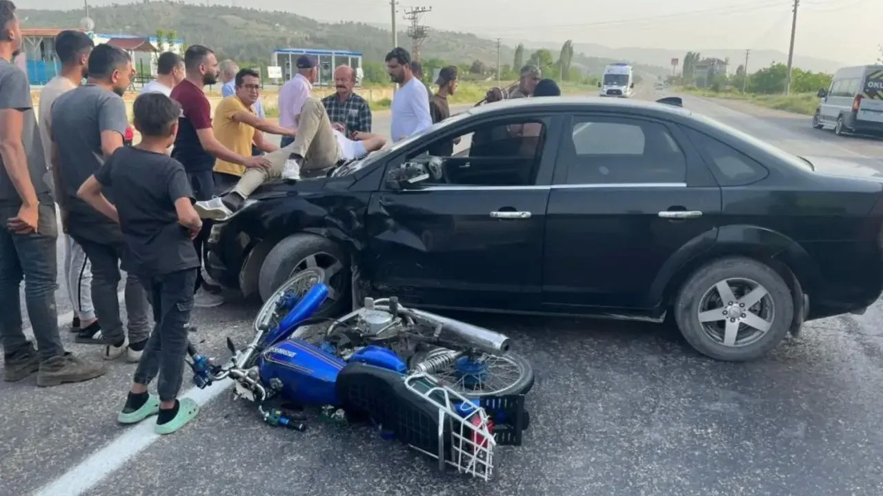 Gölbaşı'nda Motosiklet-Araç Çarpışması: Yaralı Var, Soruşturma Başladı