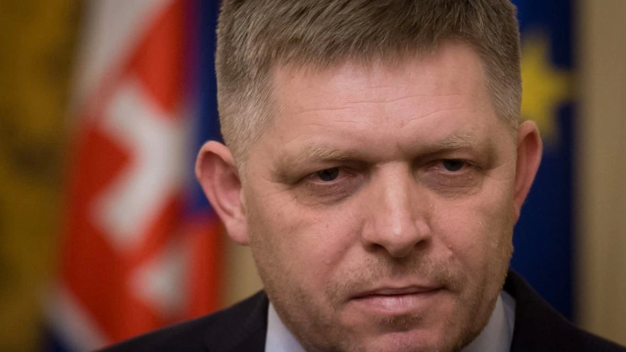 Slovakya Başbakanı Yaralandı, Saldırgan Tutuklandı