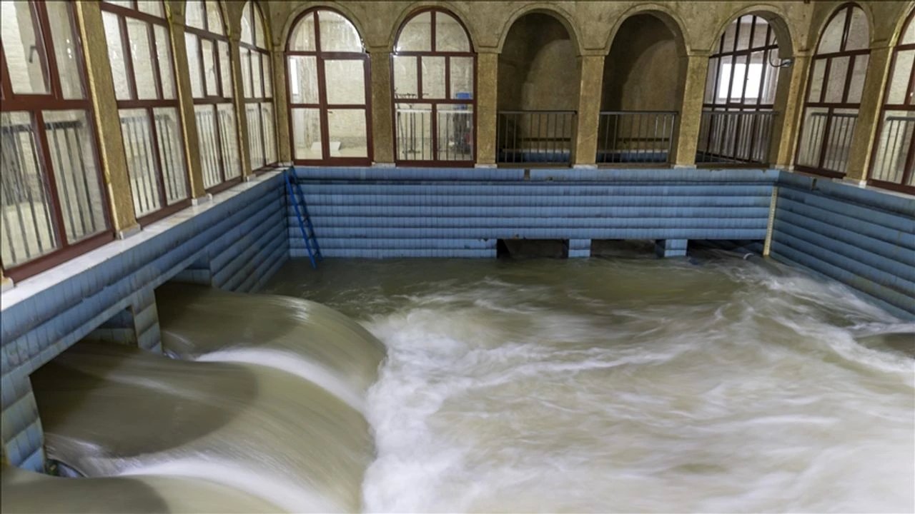 Sular Yükseliyor: Kahramanmaraş'ta Zam Haberi, Malatya'da Bekleyiş
