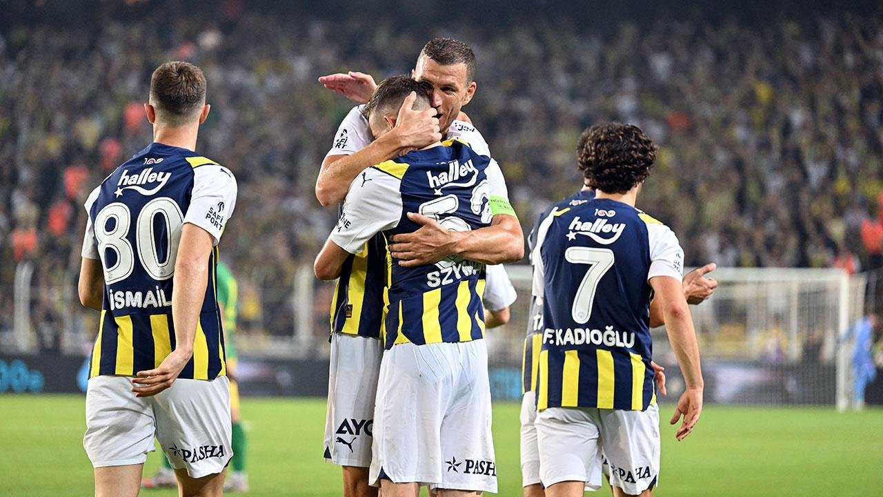 Fenerbahçe'nin Lugano İle UEFA Şampiyonlar Ligi Eleme Turu Karşılaşması
