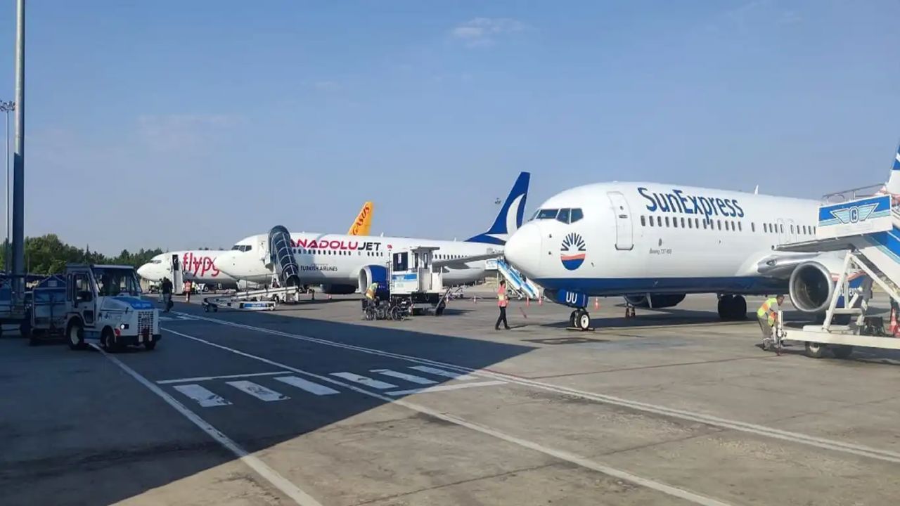 Malatya Havalimanı’nda 6 Ayda 400 Binden Fazla Yolcuya Hizmet Verildi