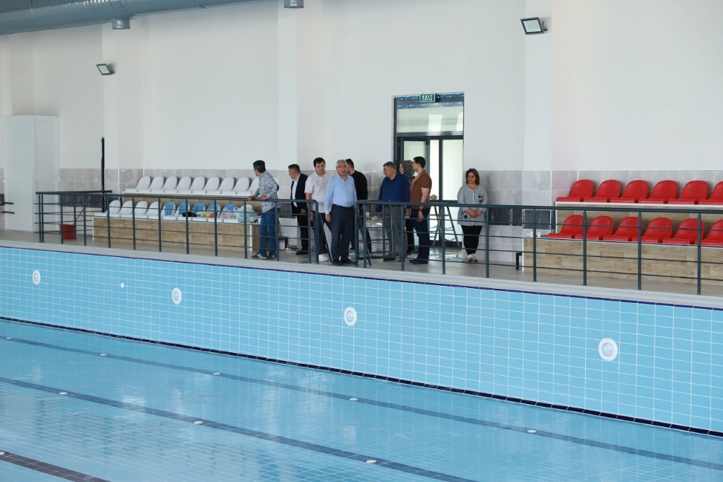 Battalgazi’deki yarı olimpik havuz açılış için gün sayıyor
