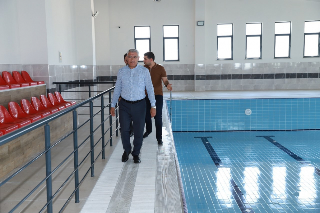 Battalgazi’deki yarı olimpik havuz açılış için gün sayıyor