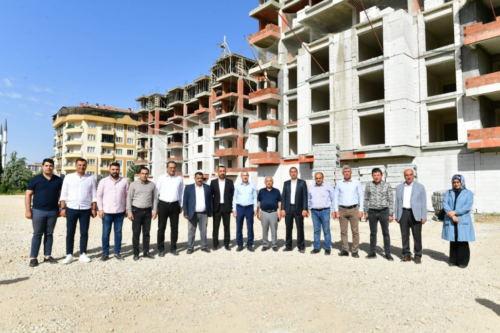 Turgut Özal Mahallesi’nde kentsel dönüşüm binaları yükseliyor
