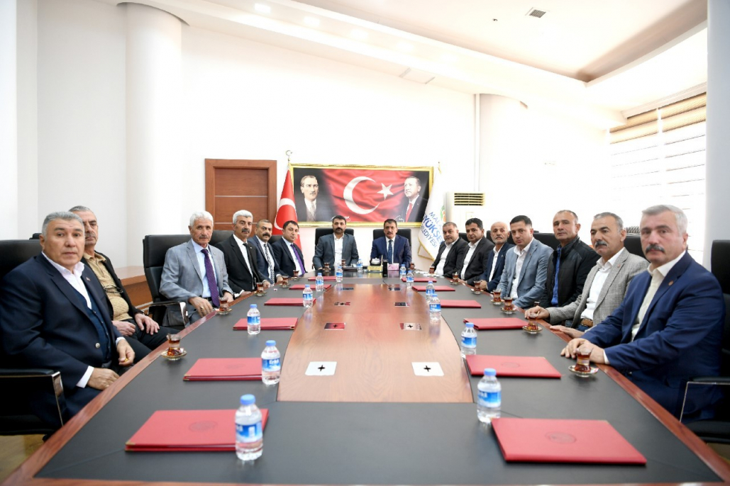 Başkan Gürkan MHP’li başkanlarla buluştu