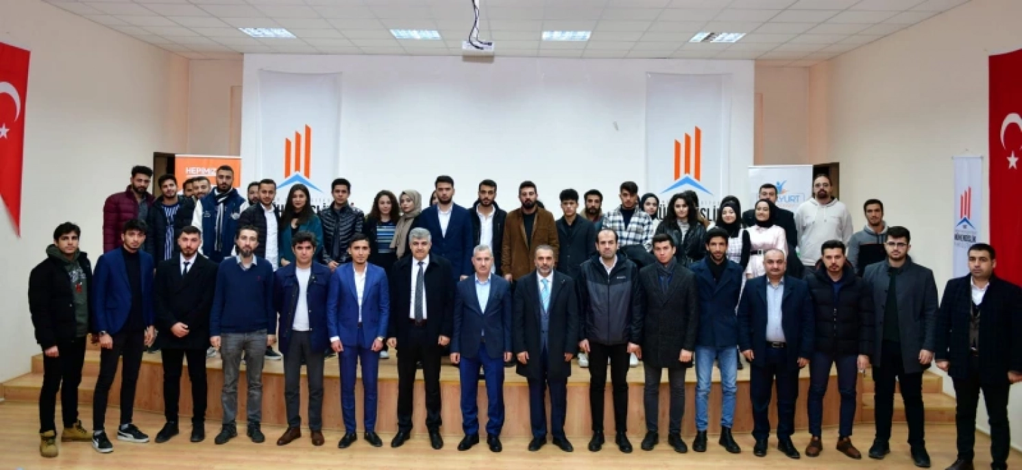 Başkan Çınar, İ.Ü. Mühendislik Fakültesi Öğrencileriyle Buluştu