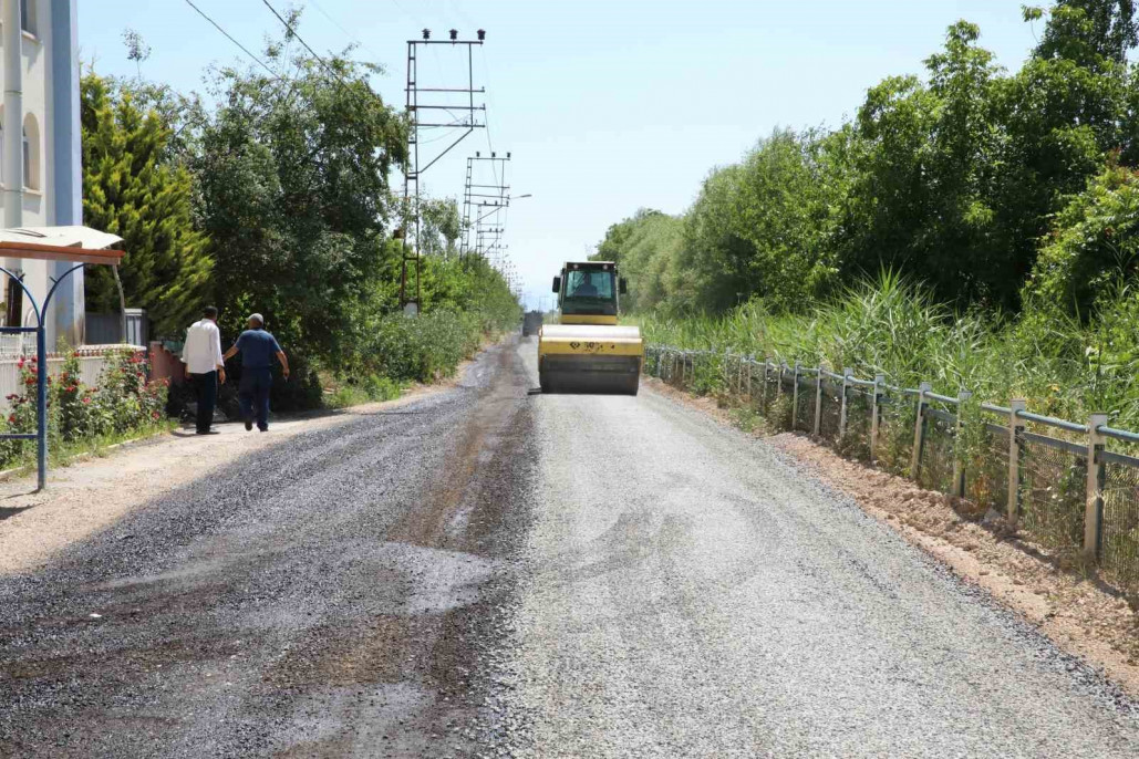 Battalgazi'de Hasırcılar Mahallesi'ne 10 km'lik asfalt serimi