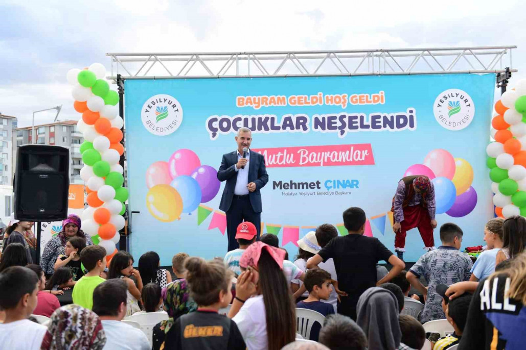 Konteyner kentteki çocuklar bayram etkinliğinde coştu